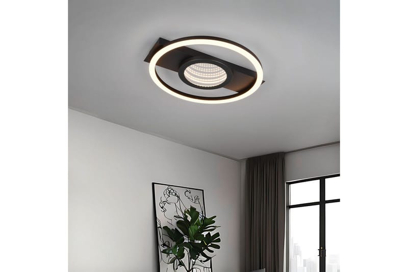 Taklampa TRIO Wheeler Fyrkant, Mattsvart - Fyrkant, Mattsvart - Products - Belysning - Lampor & belysning inomhus - Taklampa & takbelysning - Takplafond