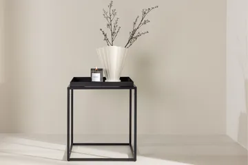 Porto Sidobord 45x45 cm - Svart - Products - Möbler - Bord & matgrupp - Avlastningsbord & sidobord - Brickbord & småbord