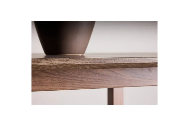 Count Matbord 220x100 cm - Brun - Products - Möbler - Bord & matgrupp - Matbord & köksbord