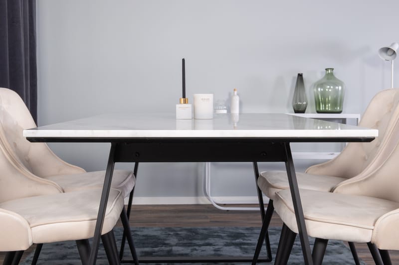 Estelle Matgrupp 140 cm Rektangulär med 4 Velvet Deluxe stolar - Beige - Products - Möbler - Bord & matgrupp - Matgrupp