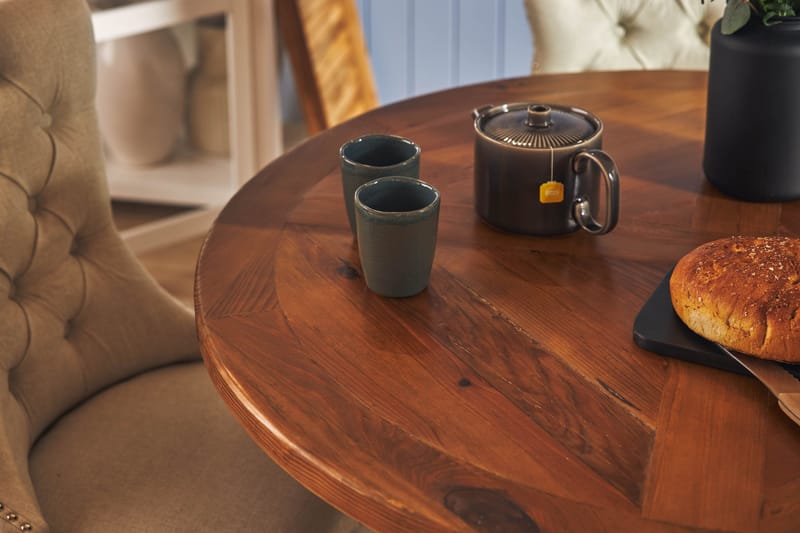 Lyon Matgrupp 120 cm Rund inkl 4 Bergviken Stolar - Brun - Products - Möbler - Bord & matgrupp - Matgrupp