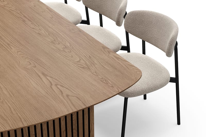 Richeto Matbord 240 cm med 6 Lucy Matstolar - Naturlig finish / Greige Bouclé / Metallben Svart - Products - Möbler - Bord & matgrupp - Matgrupp