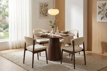 Siena Matgrupp runt 110 cm Valnöt med 4 Nala Matstolar - Valnöt - Products - Möbler - Bord & matgrupp - Matgrupp