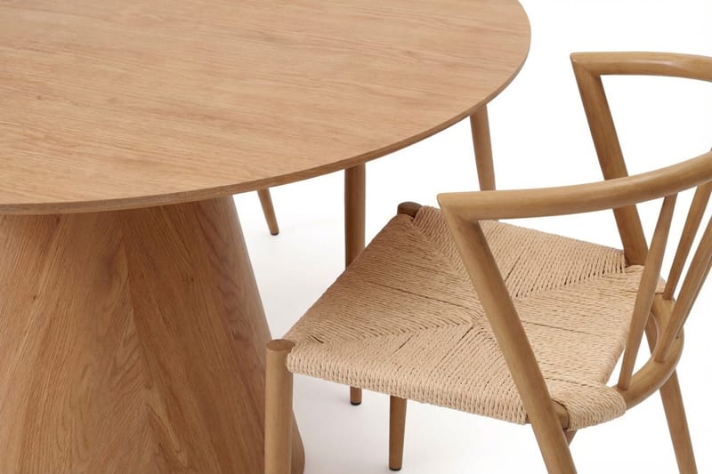 Siena Matgrupp runt 130 cm Ek med 6 Winston Matstolar - Ek - Products - Möbler - Bord & matgrupp - Matgrupp