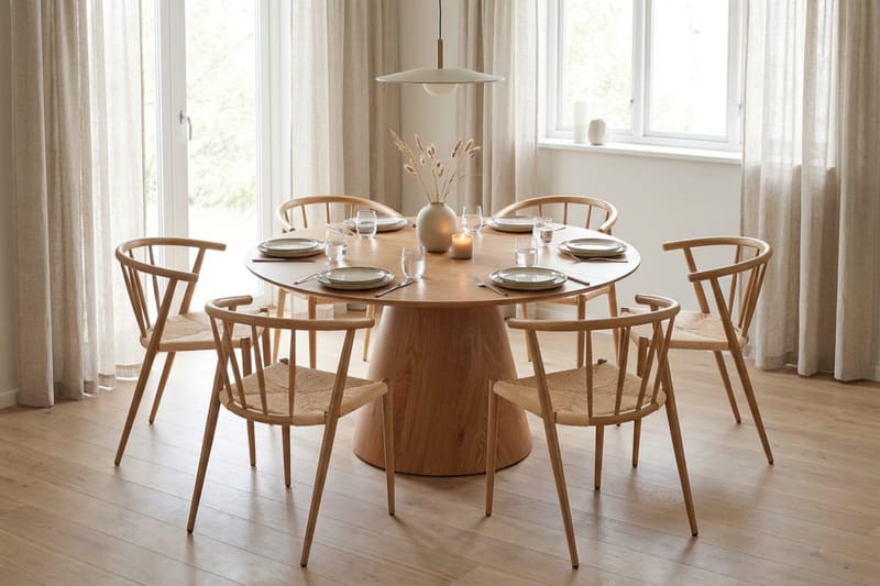 Siena Matgrupp runt 150 cm Ek med 6 Winston Matstolar - Ek - Products - Möbler - Bord & matgrupp - Matgrupp