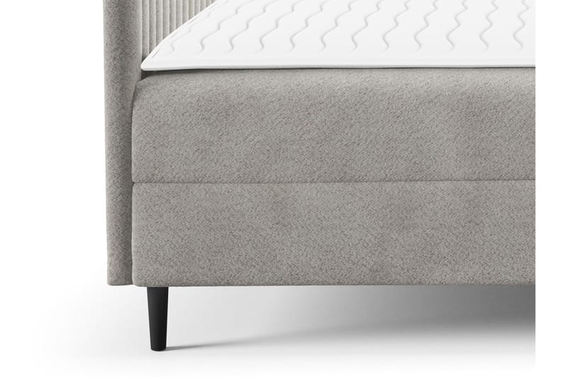 Celestine Förvaringssäng 140x200 cm - Blå - Products - Möbler - Säng - Komplett sängpaket