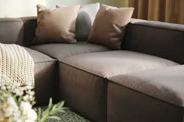 Cubo 5-sits U-formad Djup Modulsoffa Med Divan och Schäslong i Sammet - Grå - Products - Möbler - Soffa - U-soffa