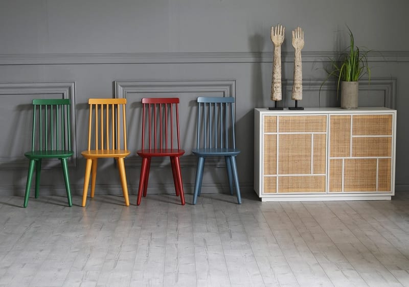 Grön pinnstol färgkod RAL6001 - Grön RAL6001 - Products - Möbler - Fåtölj & stolar - Matstol & köksstol