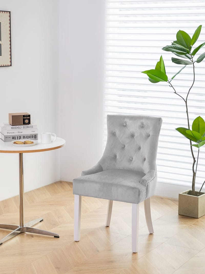 Matstol Tuva - Gråbeige sammet - Gråbeige - Products - Möbler - Fåtölj & stolar - Matstol & köksstol