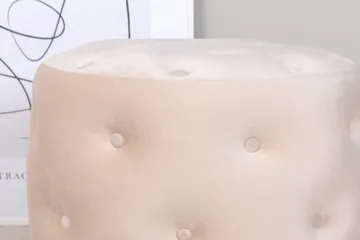 Benjamin Sittpuff - Beige - Products - Möbler - Fåtölj & stolar - Pall & puff - Sittpuff