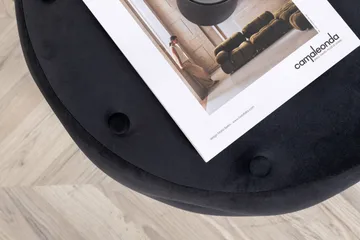 Benjamin Sittpuff - Svart - Products - Möbler - Fåtölj & stolar - Pall & puff - Sittpuff