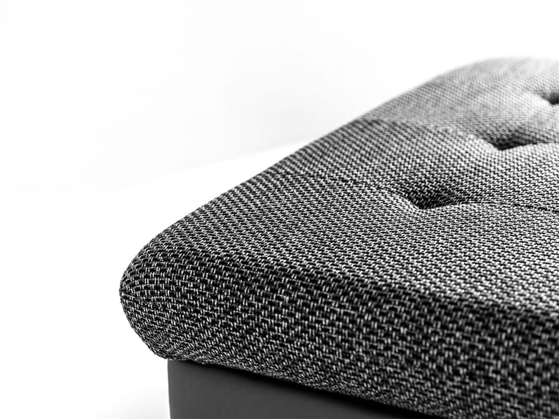 Dynir Fotpall 96 cm - Rosa - Products - Möbler - Fåtölj & stolar - Pall & puff - Fotpallar