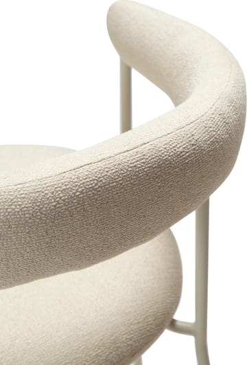 Plenti karmstol - Vit bouclé/cashmere - cashmere - Products - Möbler - Fåtölj & stolar - Karmstol
