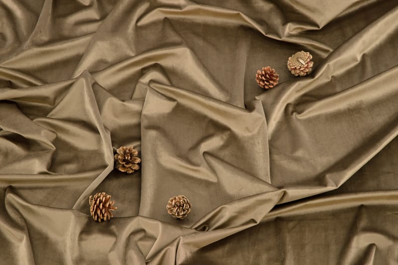 Mary Gardin 135x250 cm - Brun - Products - Textil & mattor - Gardiner - Gardinlängder - Kanallängd