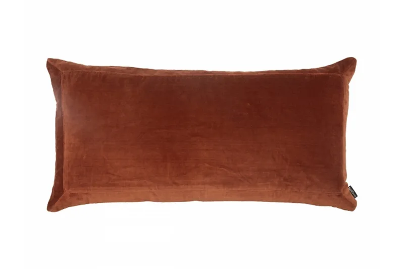 Emile Kuddfodral, Cayenne/Sammet