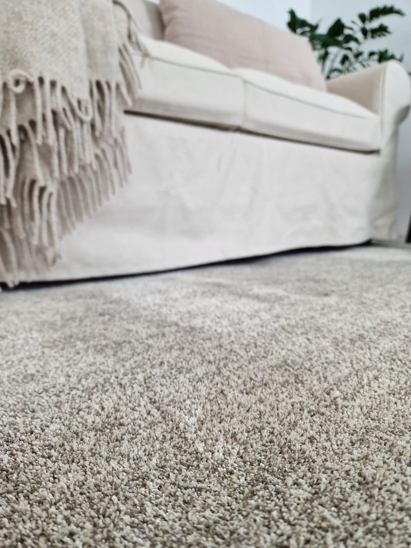 Feel Matta 60x115 - Linne - Products - Textil & mattor - Matta - Modern matta - Ryamatta