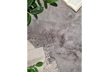 Heaven Ryamatta Antracit 80*160 - Antracit - Products - Textil & mattor - Matta - Modern matta - Ryamatta