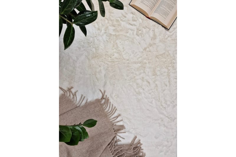 Heaven Ryamatta Vit rund 120 - Vit - Products - Textil & mattor - Matta - Modern matta - Ryamatta