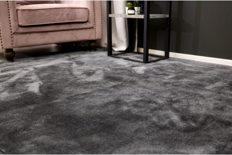 Undra Viskos-look Matta 170x240 - Mörkgrå - Products - Textil & mattor - Matta - Modern matta - Viskosmatta & konstsilkesmatta