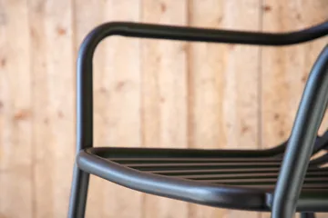 Peking Karmstol Utomhus - Svart - Products - Utemöbler & utemiljö - Balkong & altan - Balkongmöbler - Balkongstol