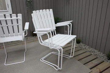 Vaxholm Karmstol Utomhus Vit - KWA - Products - Utemöbler & utemiljö - Balkong & altan - Balkongmöbler - Balkongstol