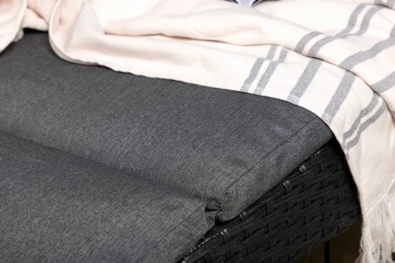 Archie Solsäng - Svart - Products - Utemöbler & utemiljö - Utestol & trädgårdsstol - Solsäng & solvagn