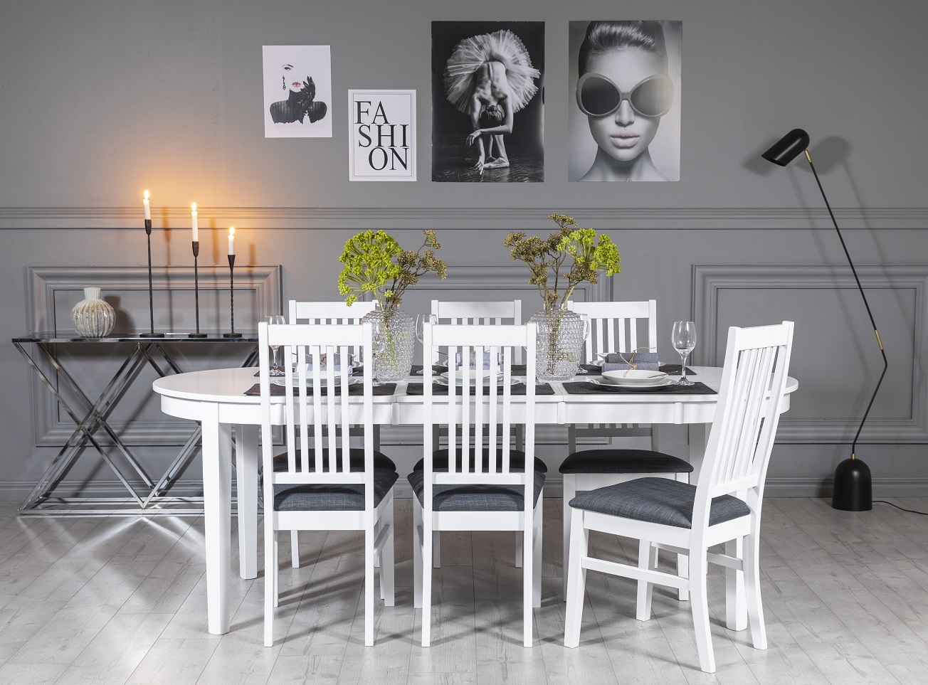 G�s� Essgruppe oval erweiterbar mit 6 G�s� St�hlen - Wei�