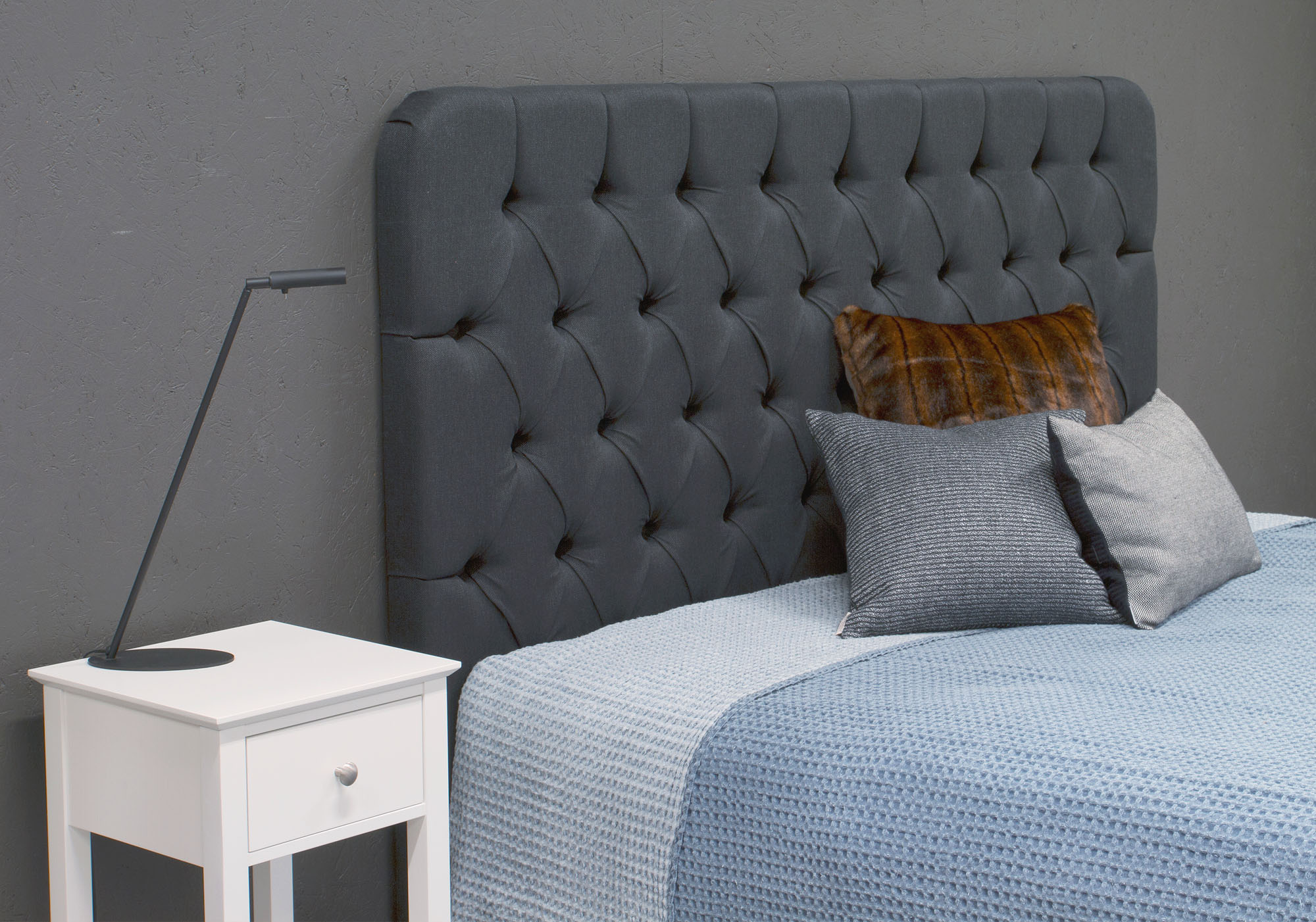 Romantisches Kopfteil mit Knöpfen - Wählen Sie Größe und Farbe Romantisches Kopfteil mit Knöpfen - Wählen Sie Größe und Farbe