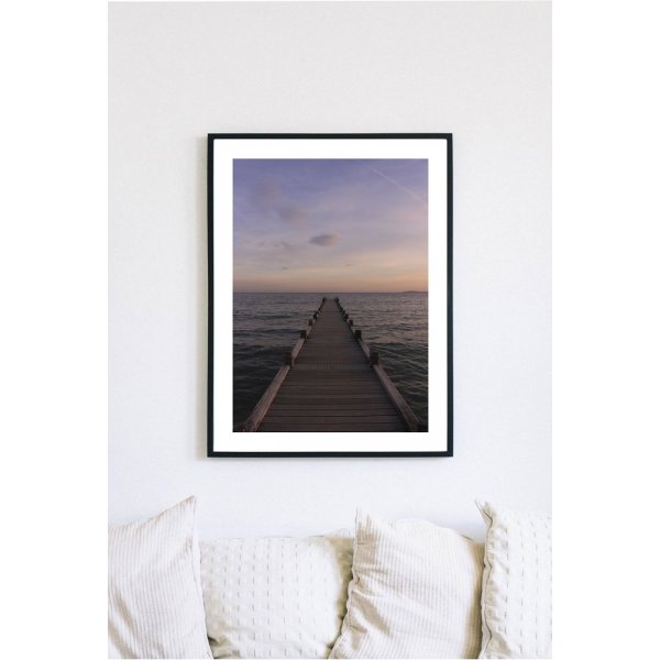 Posterworld - Motiv Lila Pier - 50x70 cm