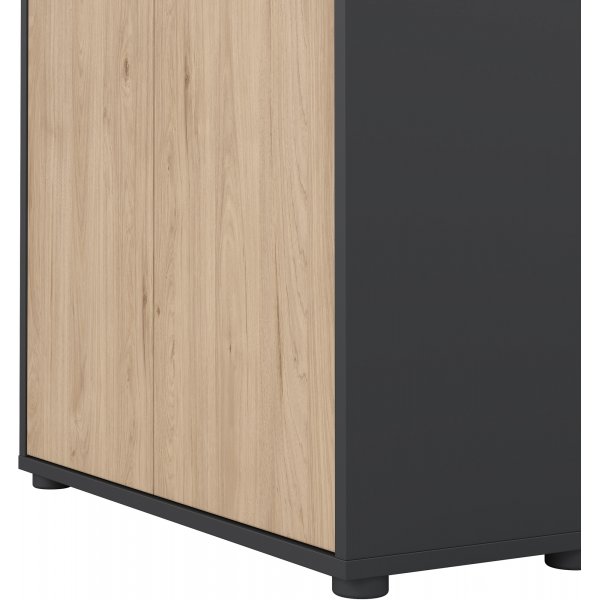 Sign hohes Bücherregal mit 2 Türen - Mattgrau/Hickory Sign hohes Bücherregal mit 2 Türen - Mattgrau/Hickory