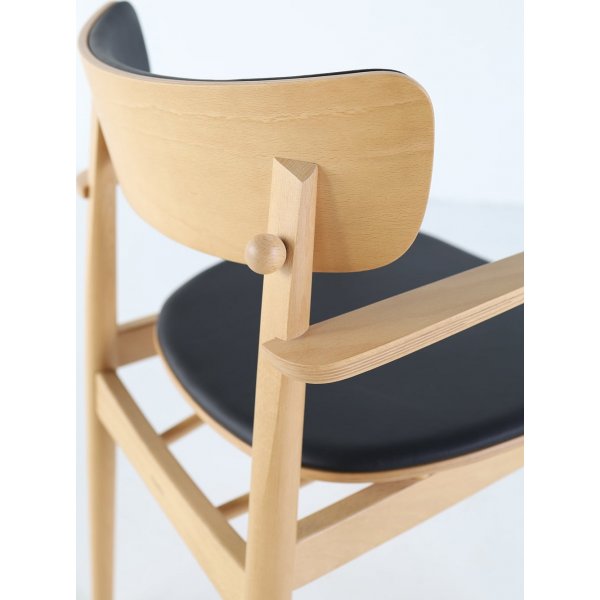 Nopp Gestellstuhl - Optionale Farbe des Gestells und der Polsterung