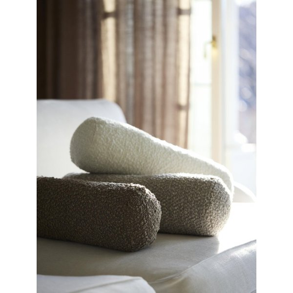 Trond-Kissen 15 x 15 x 45 cm - Nougat