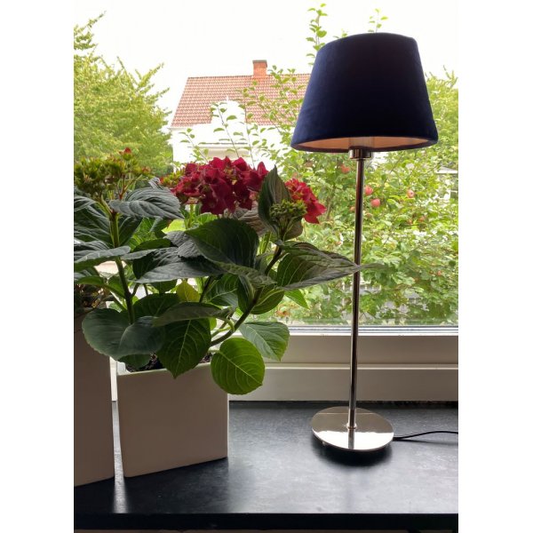 Ester Tischlampe - Silber Ester Tischlampe - Silber