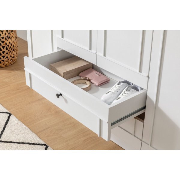 Lia Kleiderschrank 140 x 52 x 210 cm - Wei