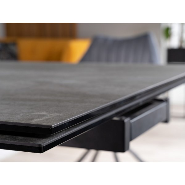 Salvadore Esstisch 120-180 x 80 cm - Grau/Schwarz Salvadore Esstisch 120-180 x 80 cm - Grau/Schwarz