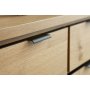 Zusammengebautes Livia-Sideboard aus Eichenholz