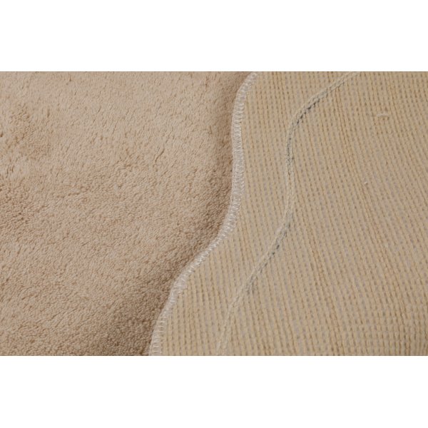 Badezimmerteppich aus Pallasit Badezimmerteppich aus Pallasit