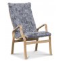 Svea Sessel mit Fuhocker - graues Schafsfell / gelte Eiche