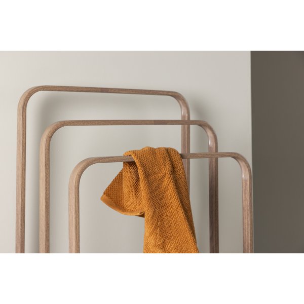 Drammen Kleiderständer - Mocca Drammen Kleiderständer - Mocca