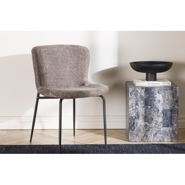 Modesto Esszimmerstuhl - Braunes Bouclé Modesto Esszimmerstuhl - Braunes Bouclé