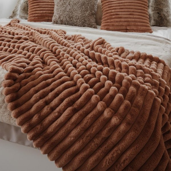 Gestreiftes Plaid Cognac - 120 x 180 cm Gestreiftes Plaid Cognac - 120 x 180 cm