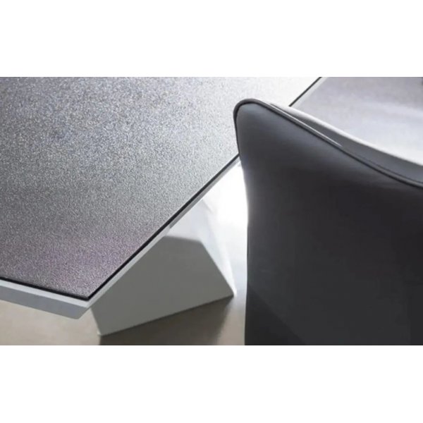 Taylor Esstisch 80x120-180 cm - Grau Taylor Esstisch 80x120-180 cm - Grau