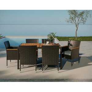 Gartengruppe; 6 Sessel mit Kissen und Esstisch Gartengruppe; 6 Sessel mit Kissen und Esstisch
