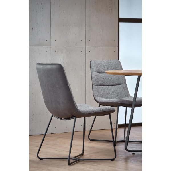 Raphael Esstisch 120 cm - Eiche/schwarz