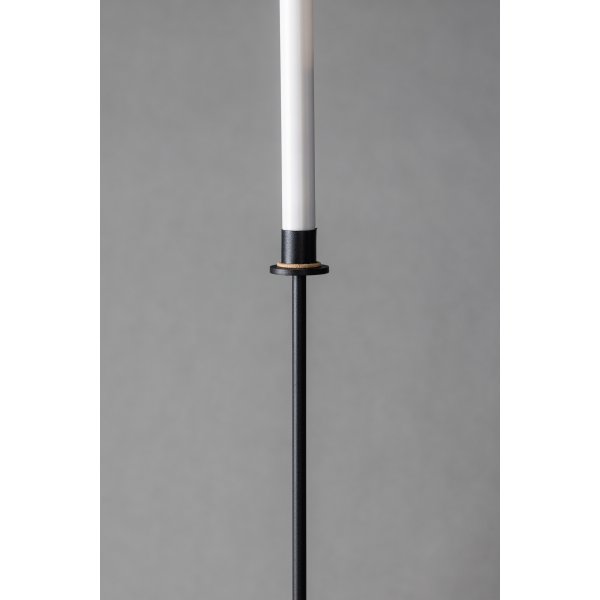 Hogehall LED-Kerzenständer H102 cm - Schwarz/Weiß Hogehall LED-Kerzenständer H102 cm - Schwarz/Weiß