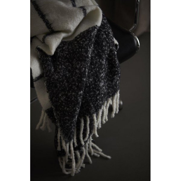 Carl Plaid 130 x 170 cm - Schwarz/Weiß Carl Plaid 130 x 170 cm - Schwarz/Weiß