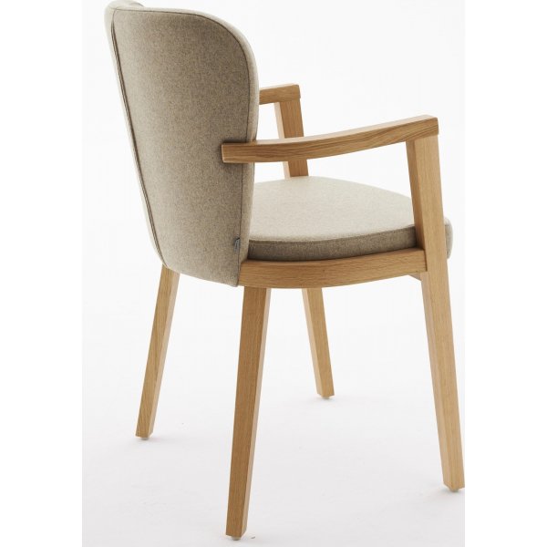 Stuhl mit Lavagestell - Optionale Farbe des Gestells und der Polsterung Stuhl mit Lavagestell - Optionale Farbe des Gestells und der Polsterung